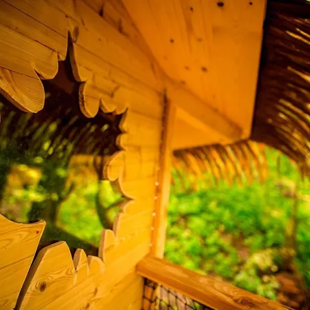 롯지 Treehouse Pod Jestedem *