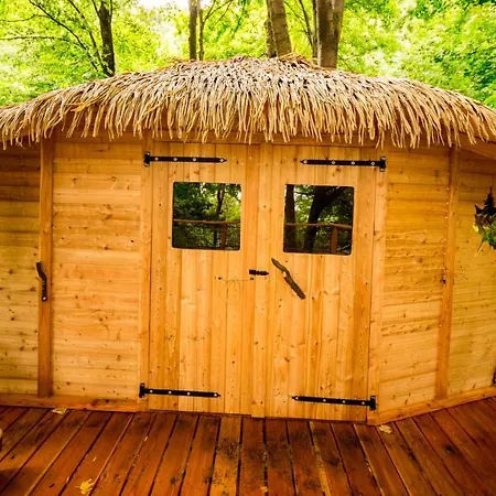 Treehouse Pod Jestedem *