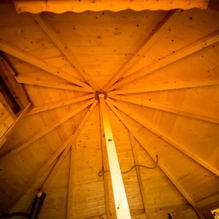 Treehouse Pod Jestedem Svetla pod Jestedem