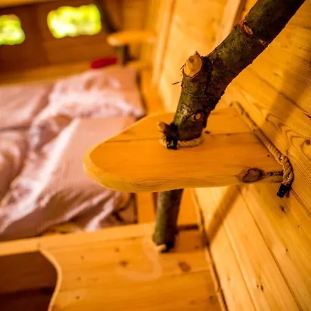 Treehouse Pod Jestedem