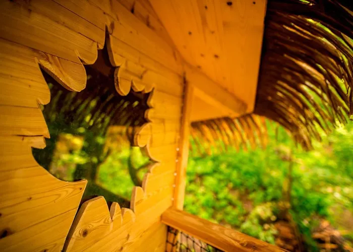 Lodge Treehouse Pod Jestedem *