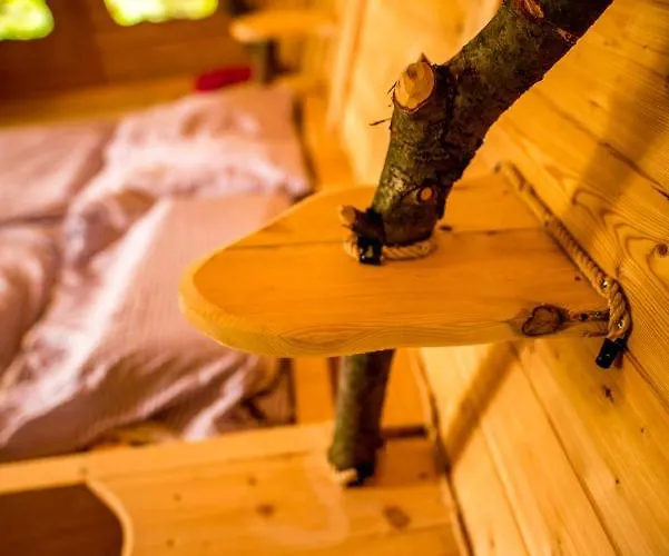 Treehouse Pod Jestedem